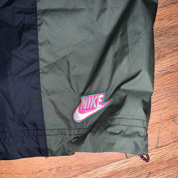 Nike NWT 3XPlus Size Skirt. CZ3384-010 Green and Black - Picture 3 of 8